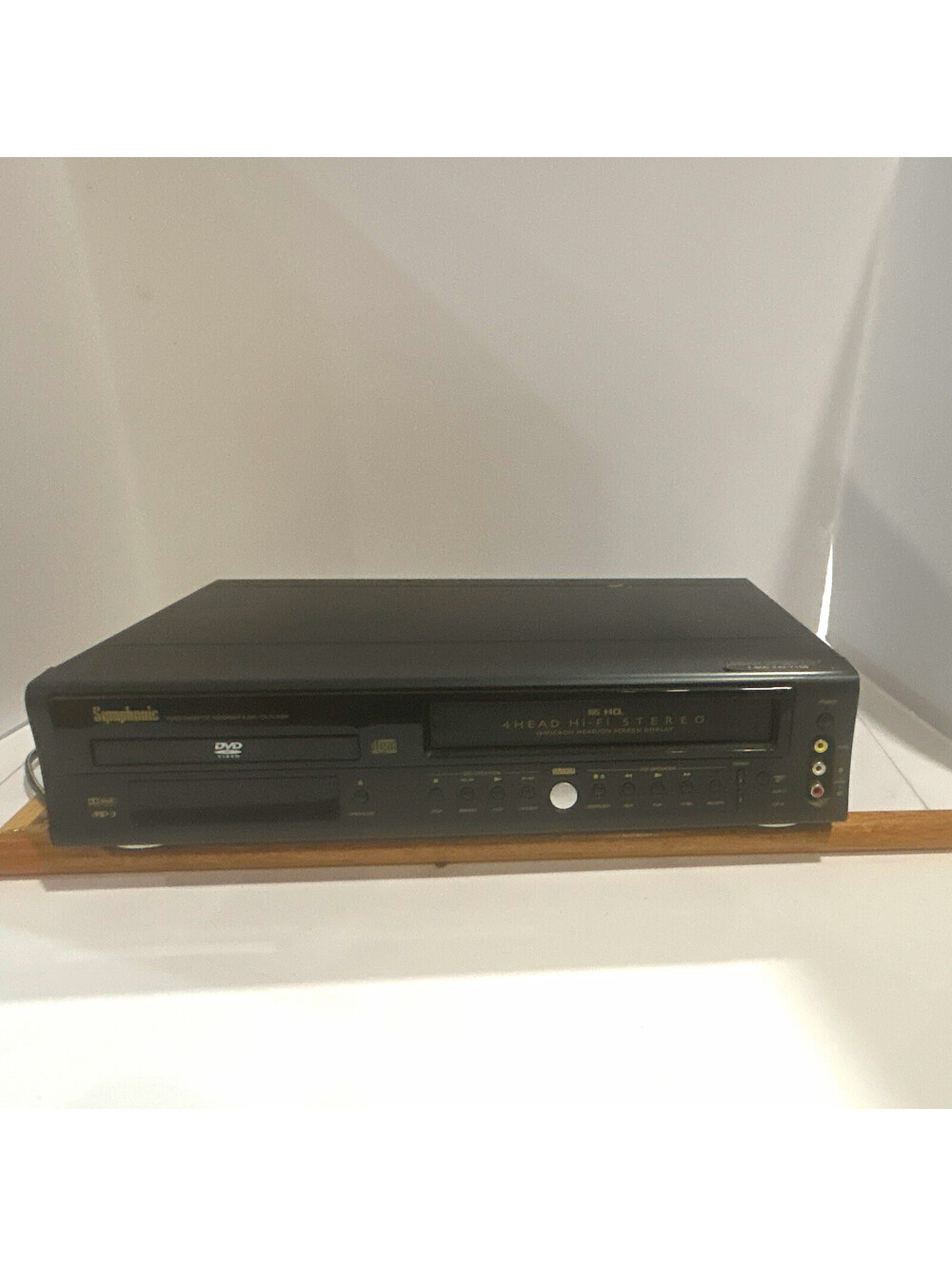 Symphonic WF802 DVD/VHS VCR Combo 4-Head Hi-Fi Stereo w/ Remote
